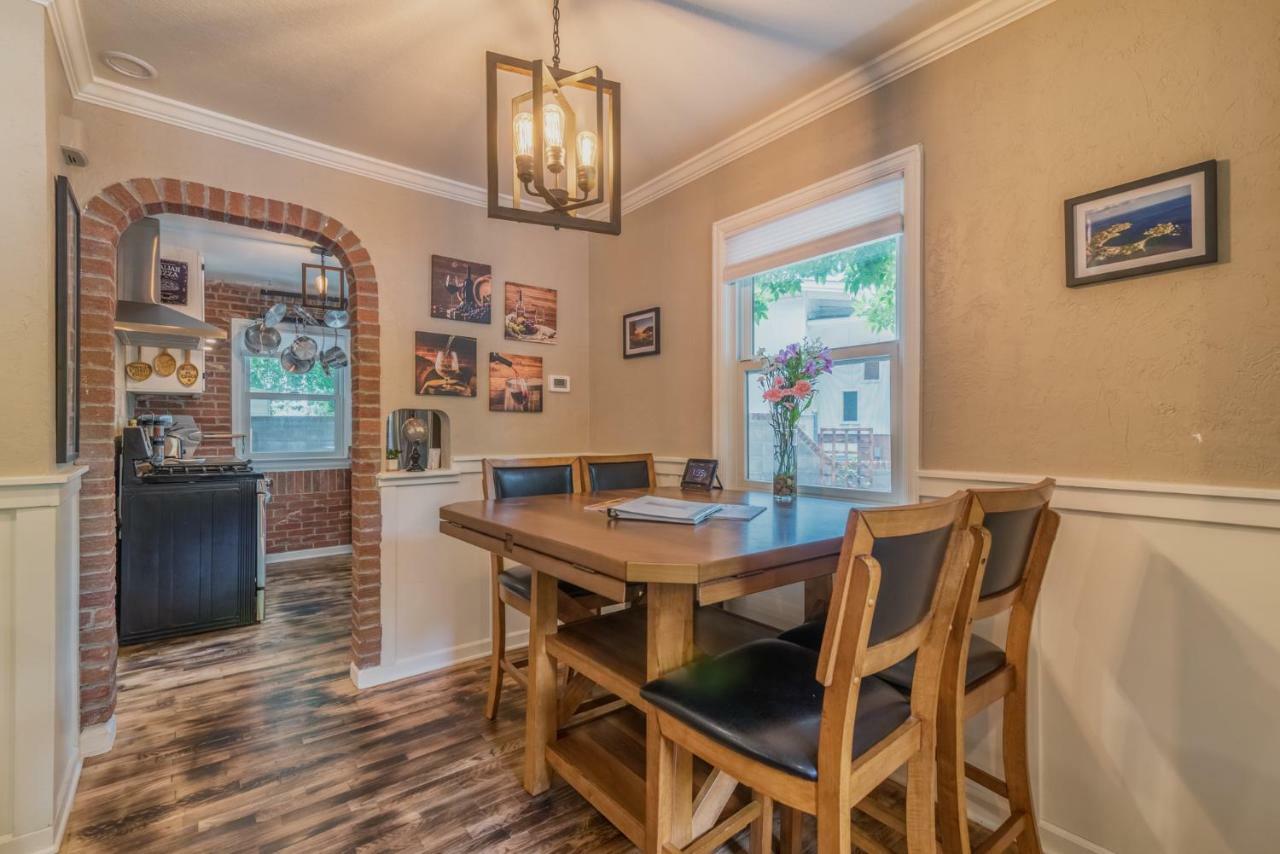 Italian Style In Old Town With Private Hot Tub Villa Fort Collins Bagian luar foto